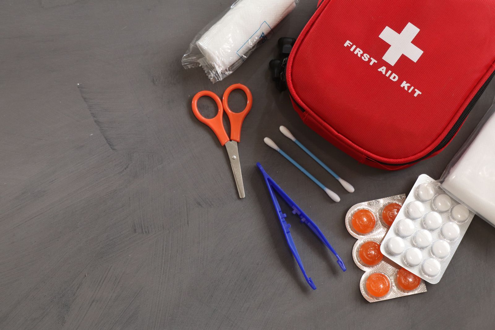 Emergency Equipment supplied by Twipake
